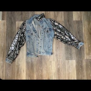 Vintage Levi Denim Jacket size 4
